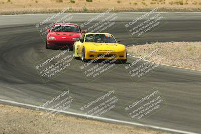 media/Jun-01-2025-CalClub SCCA (Sun) [[eae223c5dd]]/Group 1/Track Event 4/